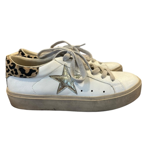 ShuShop Shoes - ShuShop Reba Gold Crinkle women’s sneakers White  gold star. Distressed. 8